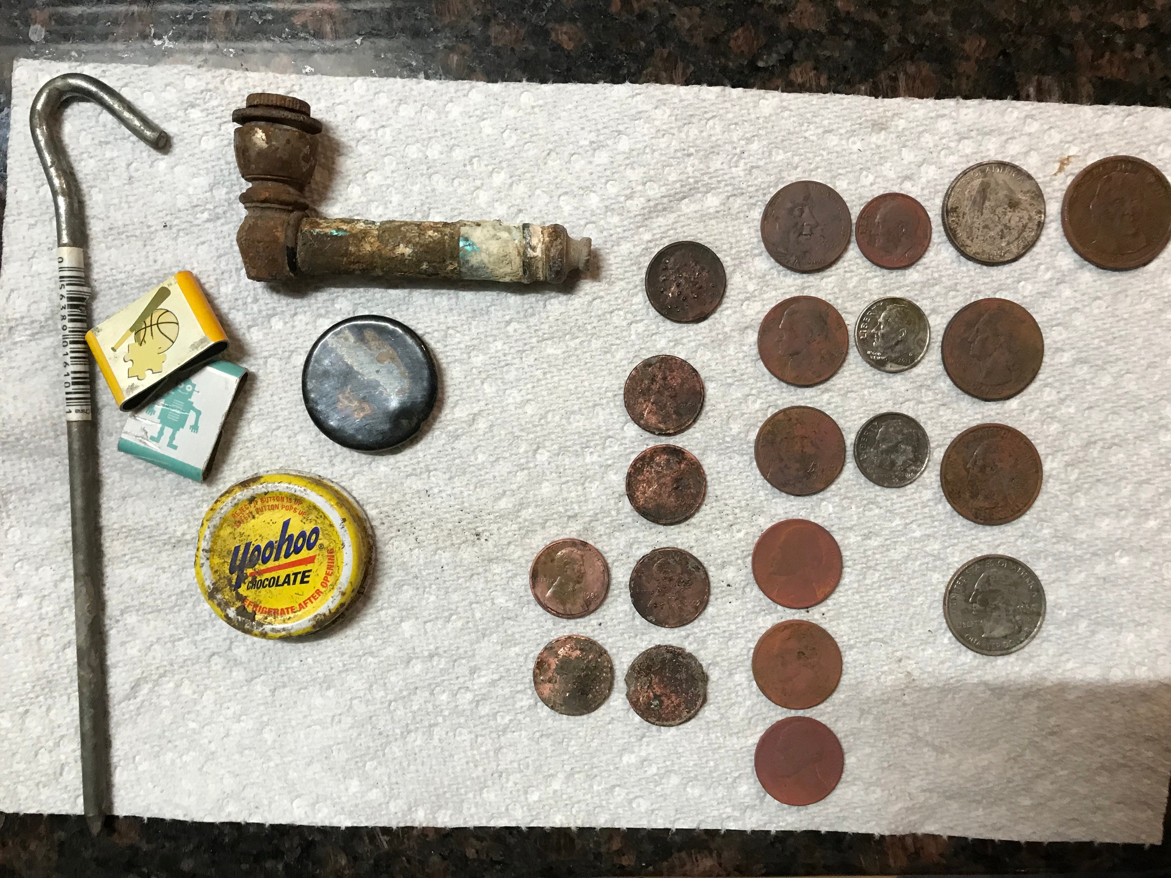 Equinox 800 - A Beginner Metal Detectorist Shows Off Recent Finds