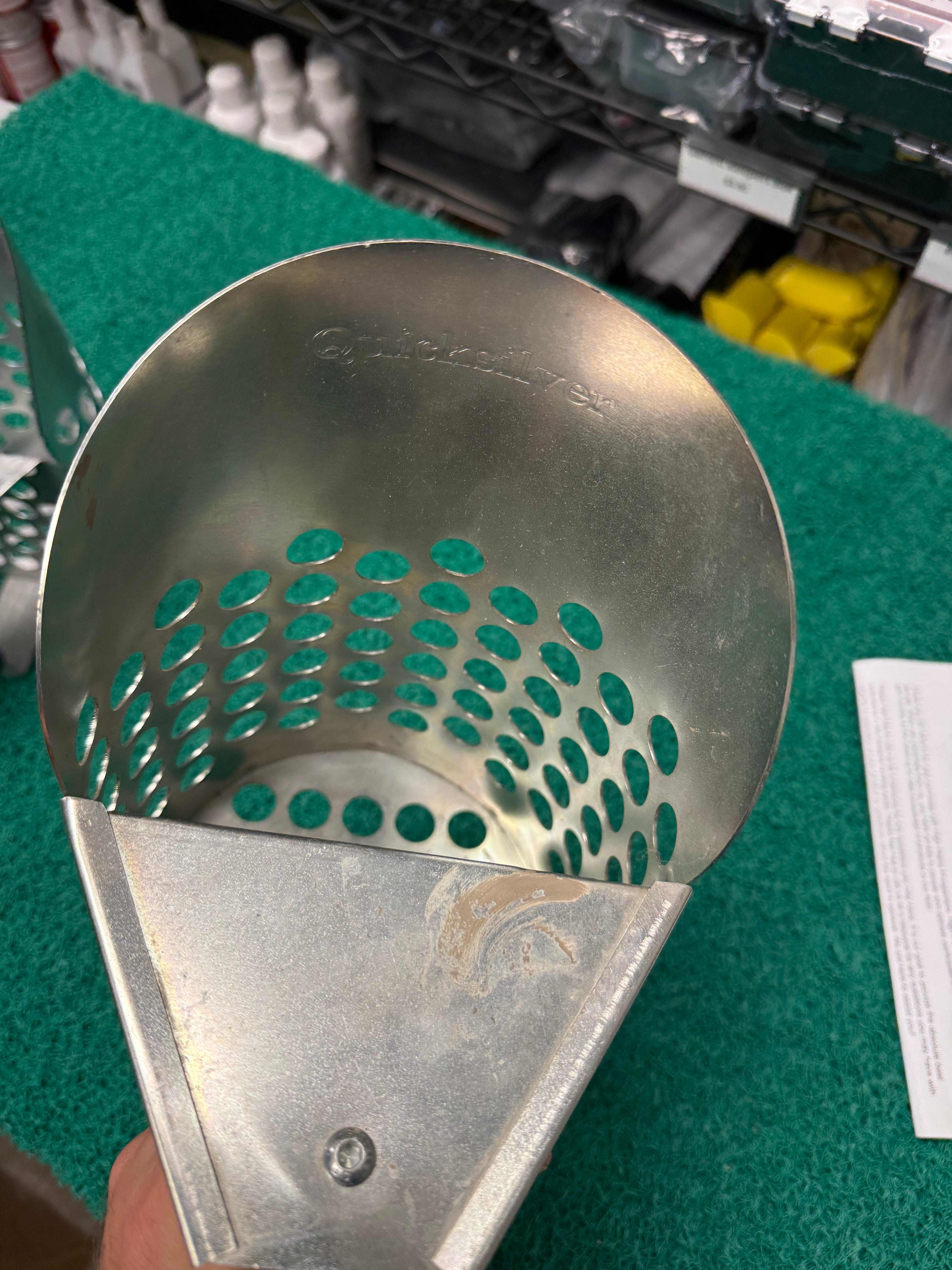 Quicksilver Metal Sand Scoop – Used (Hand Scoop Slightly Used Condition)