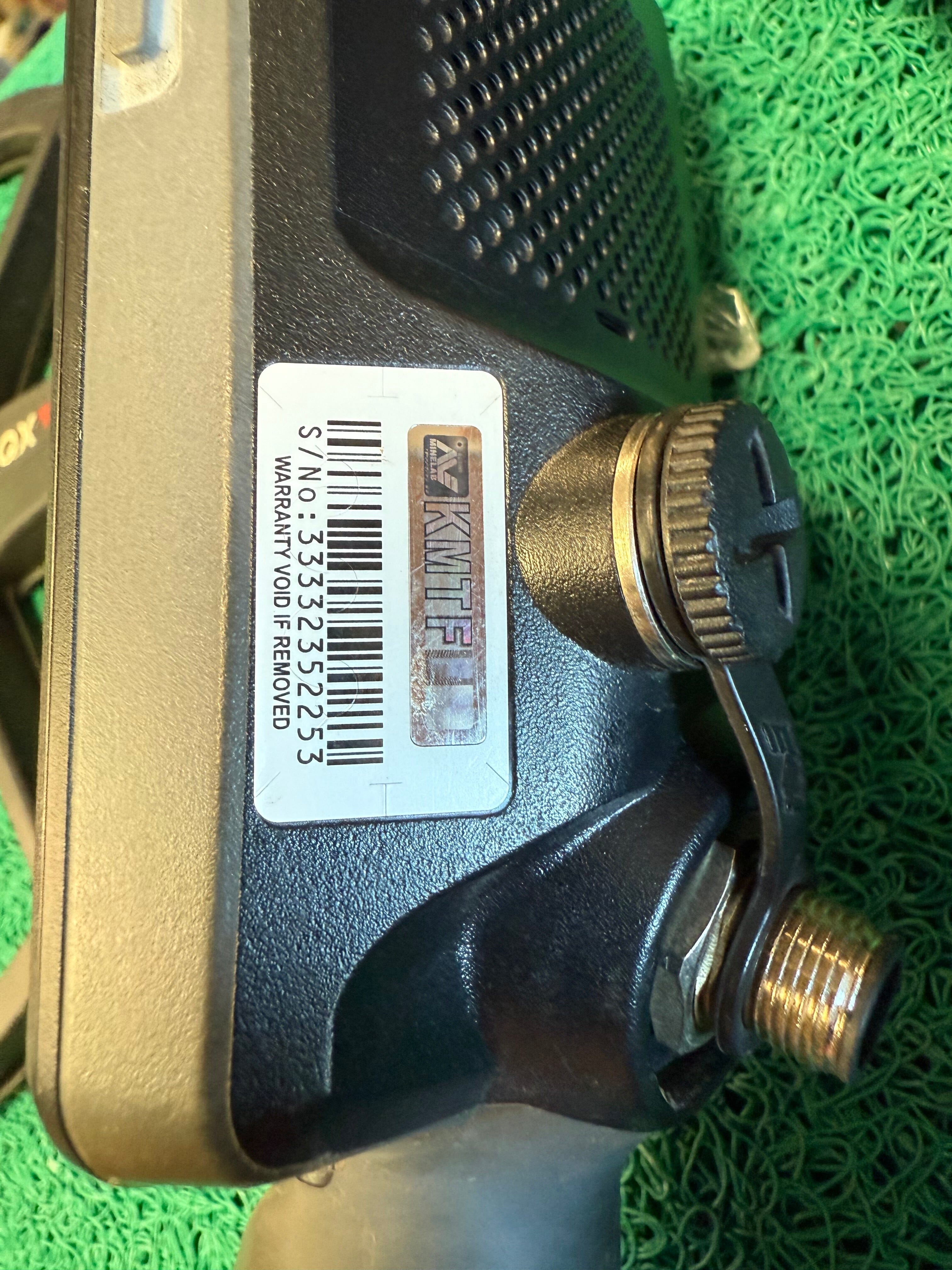 Used/Trade Minelab Equinox 800 Waterproof Metal Detector With Wireless Headphones