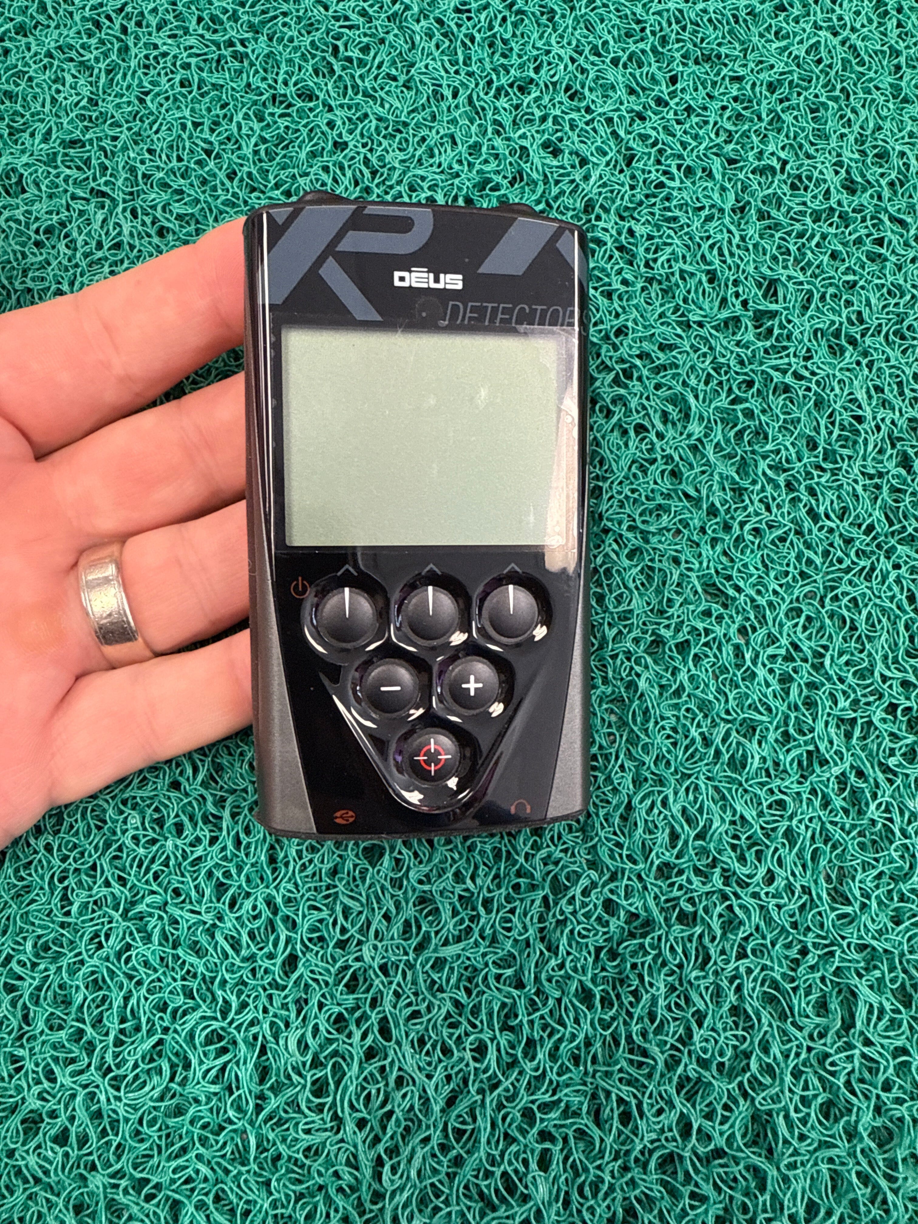 XP DEUS Original LCD Remote – Reconditioned