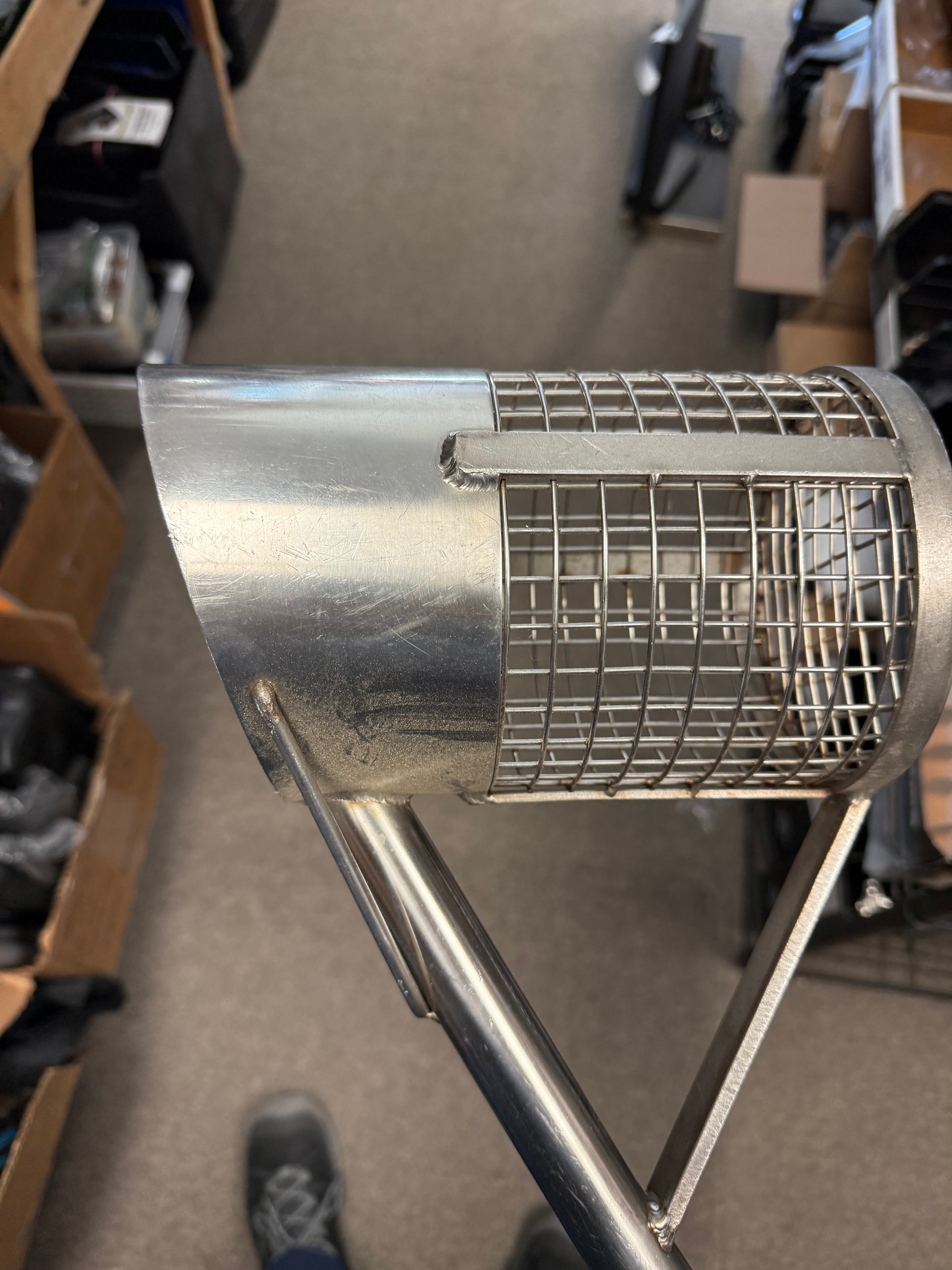 Long Handle Sand Scoop – Used