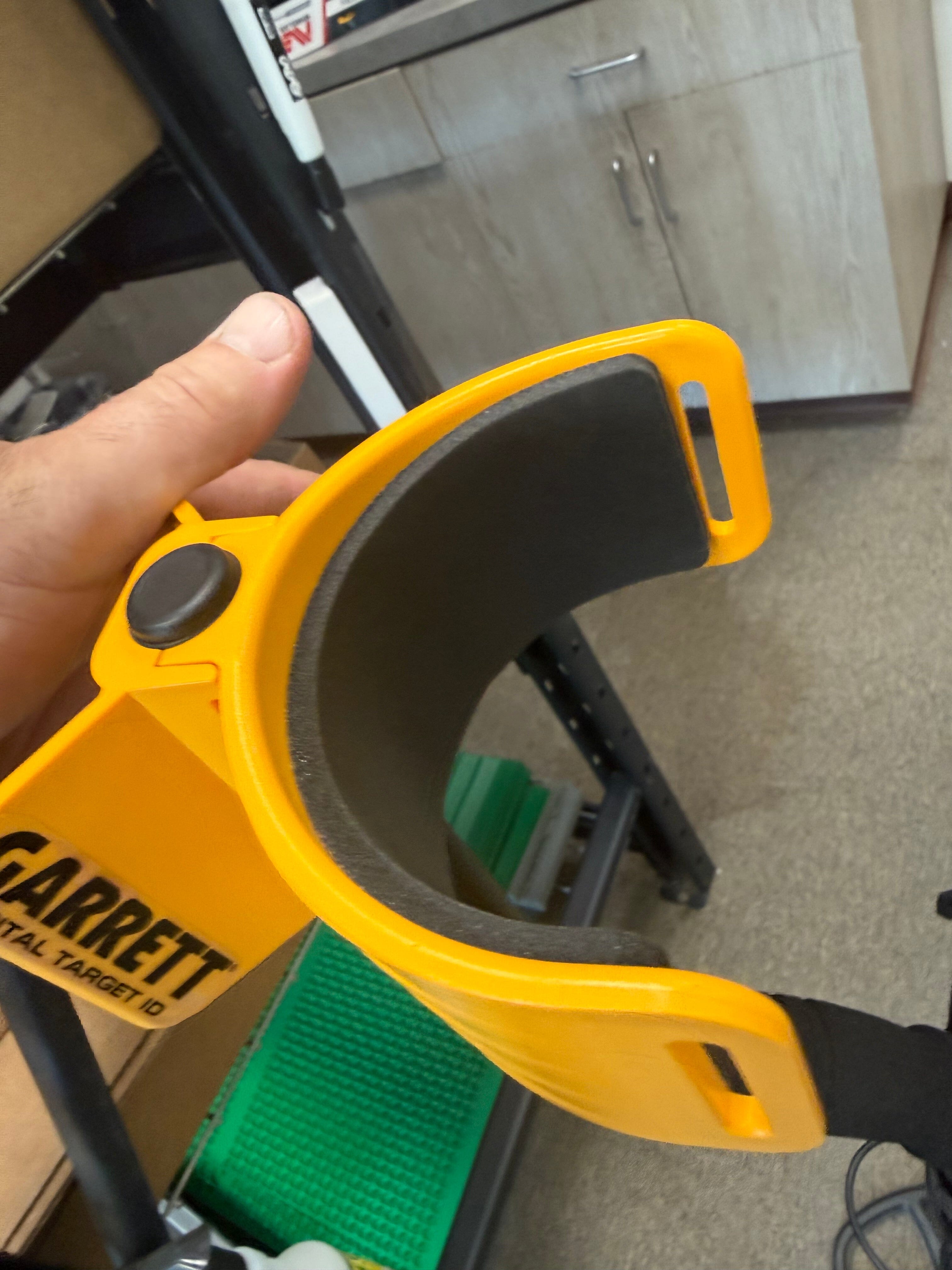 Used Garrett ACE 400 Metal Detector - No Warranty