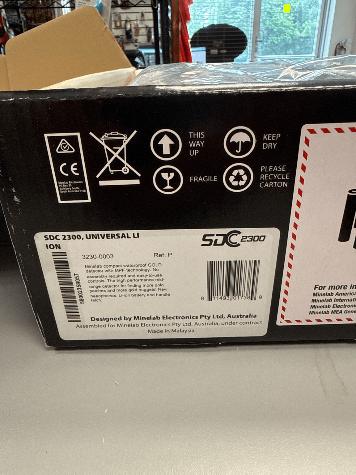 Used Minelab SDC 2300 Gold Detector - Open Box Return - Full Factory Warranty