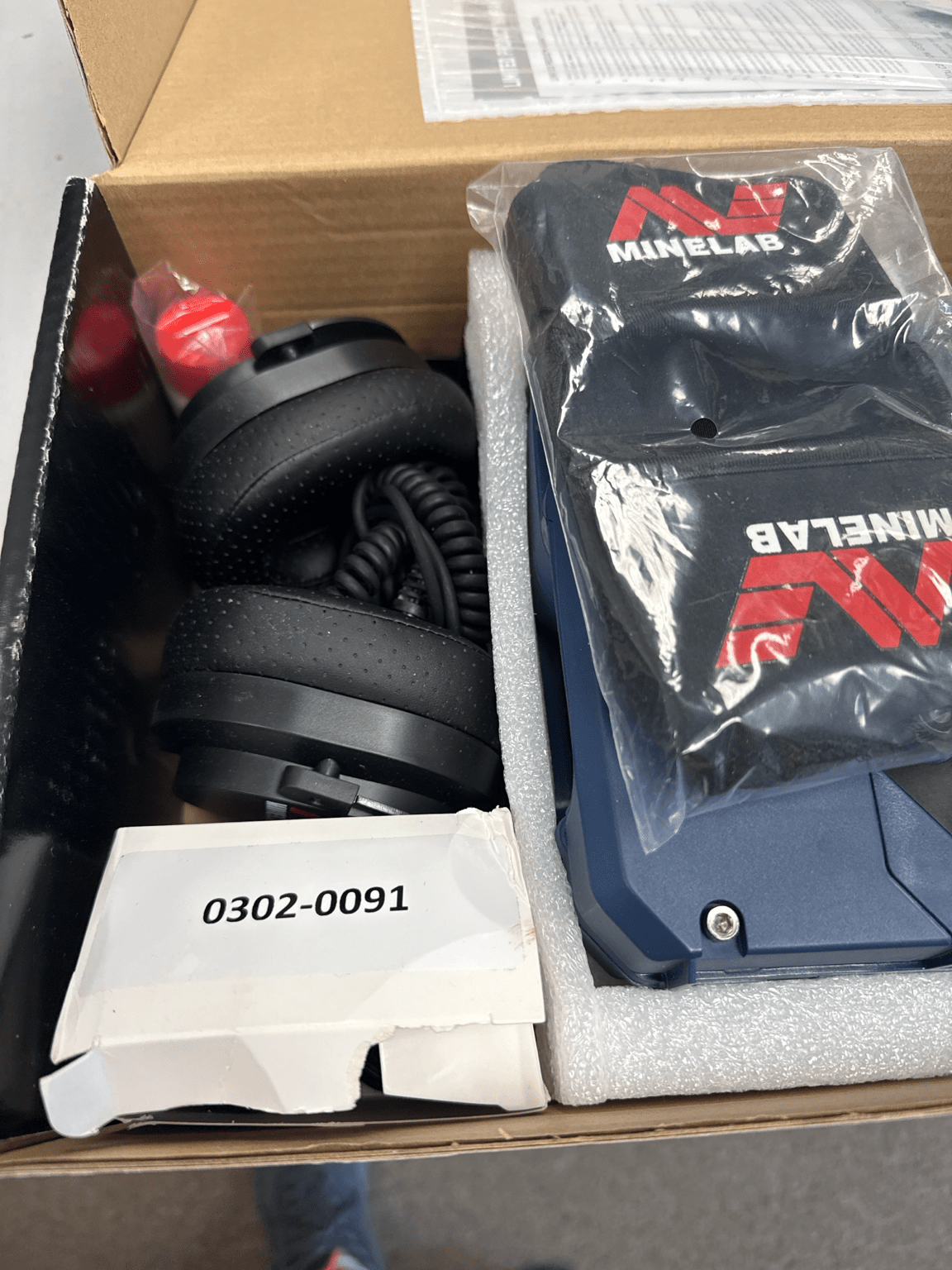 Used Minelab SDC 2300 Gold Detector - Open Box Return - Full Factory Warranty
