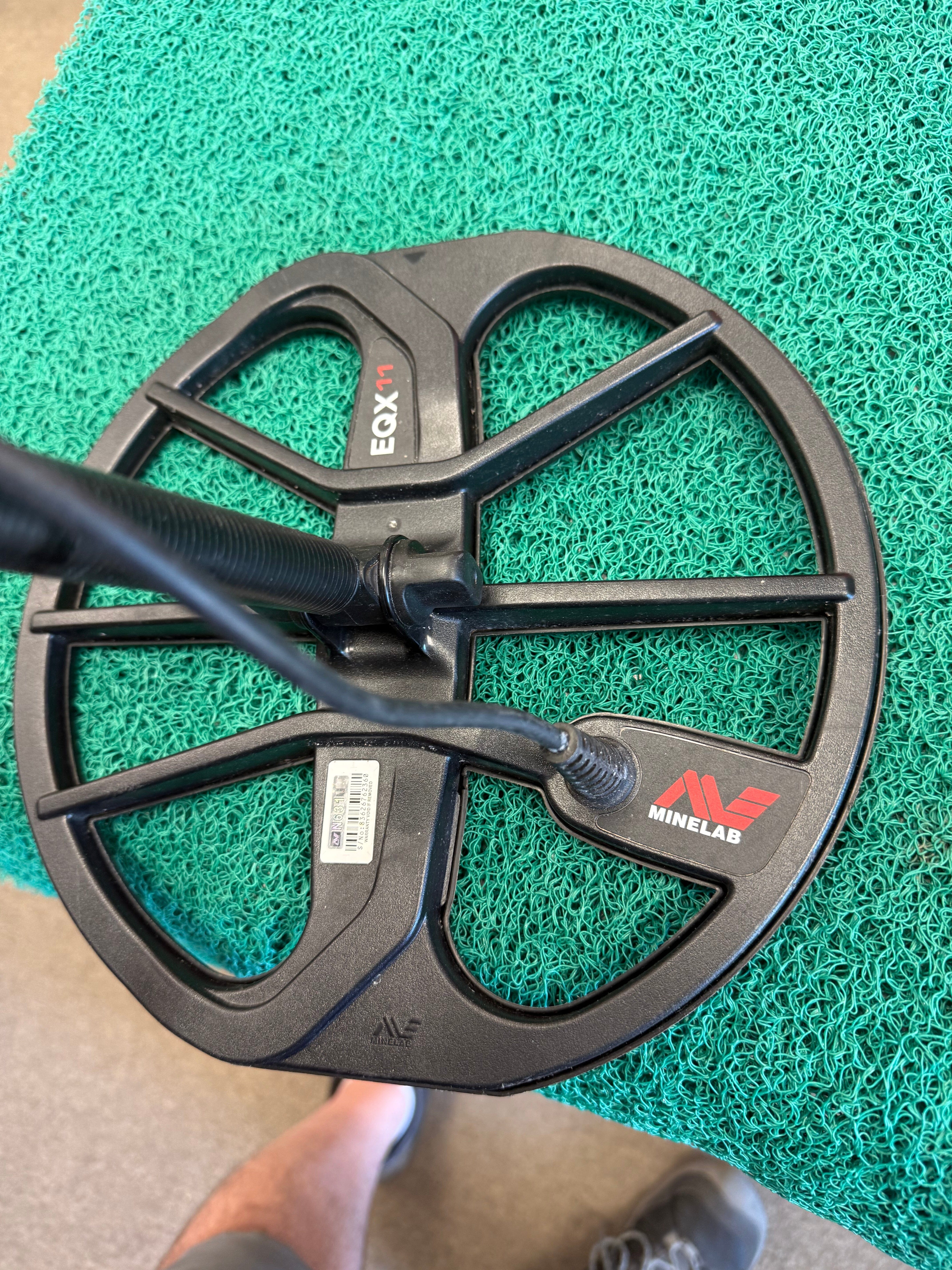 Used/Trade Minelab Equinox 800 Waterproof Metal Detector With Wireless Headphones