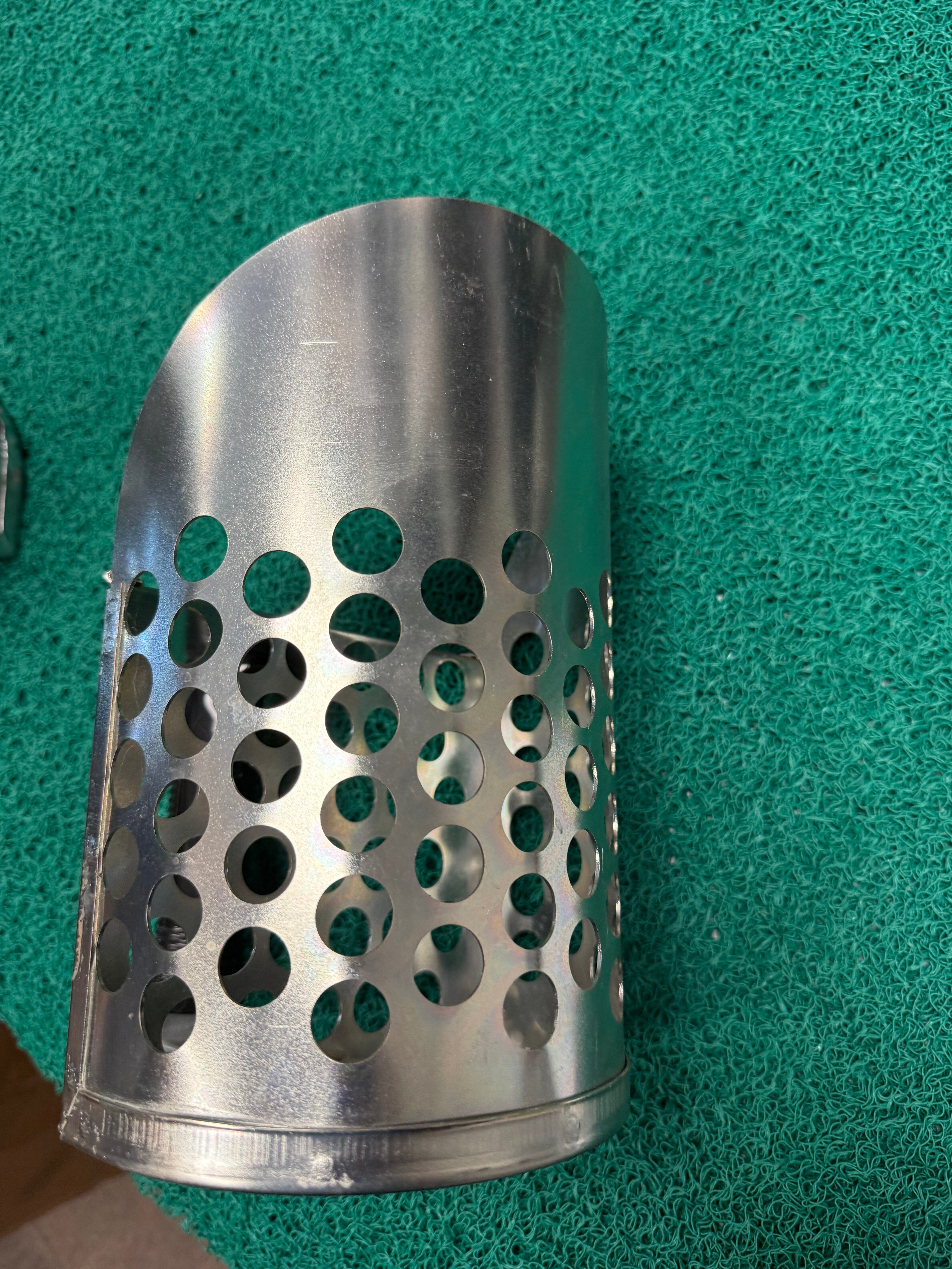 Quicksilver Metal Sand Scoop – Used (Hand Scoop Slightly Used Condition)