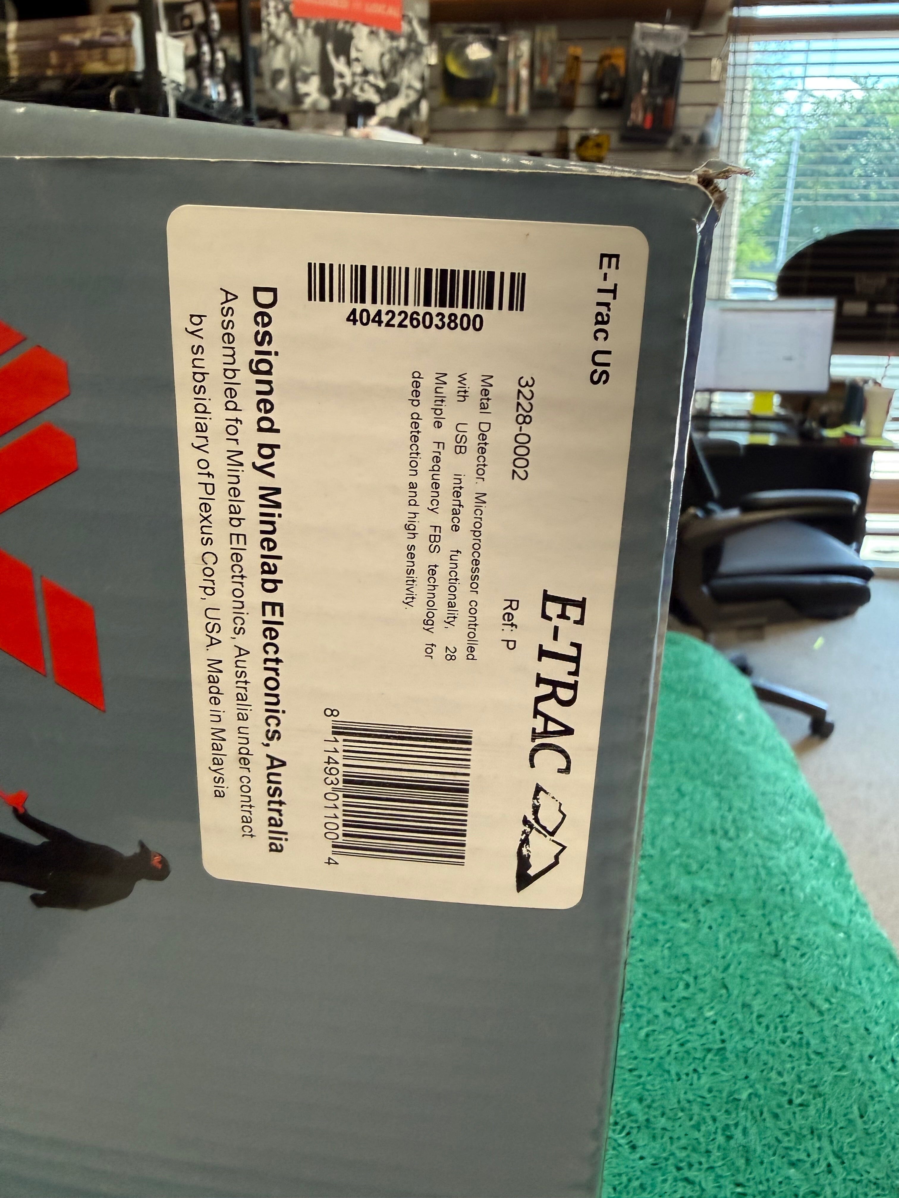 Used Minelab E-TRAC Metal Detector with Original Box