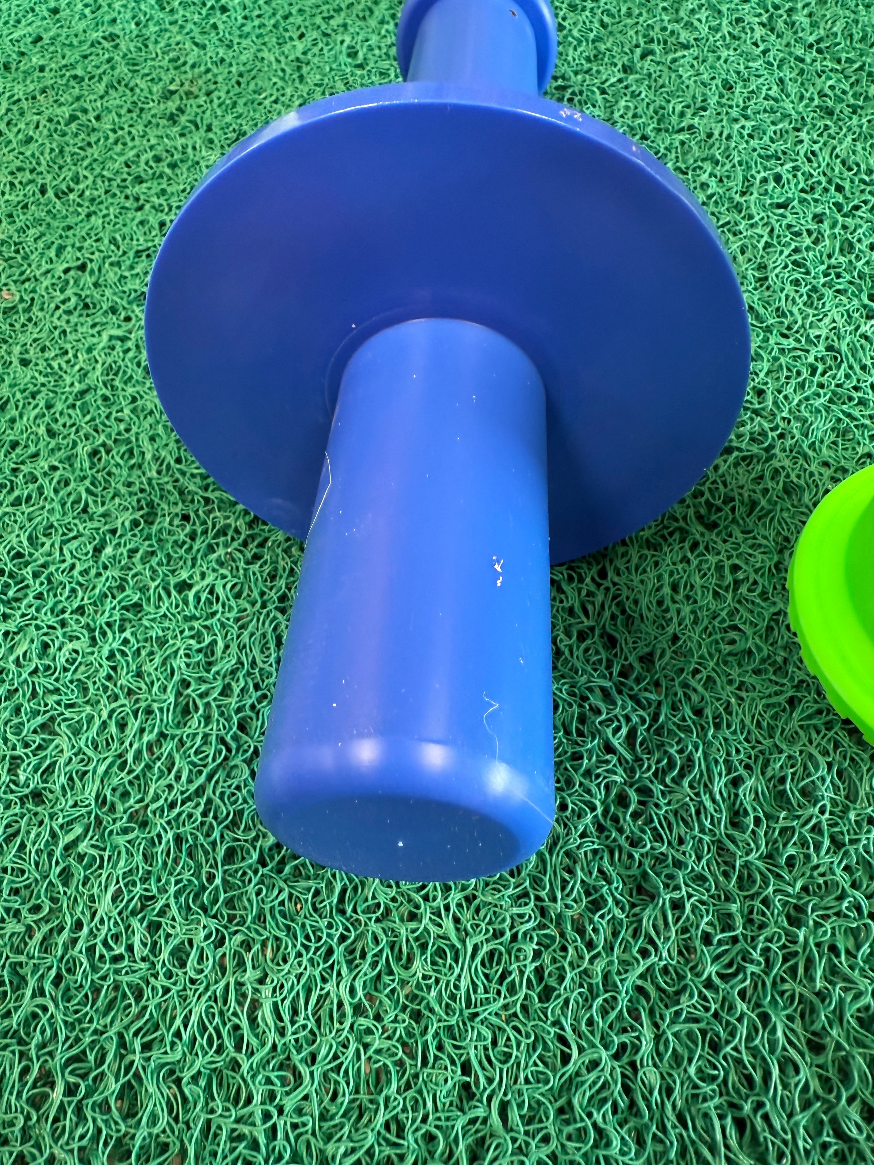 Spin It Off Black Sand Separator Magnet - 12"