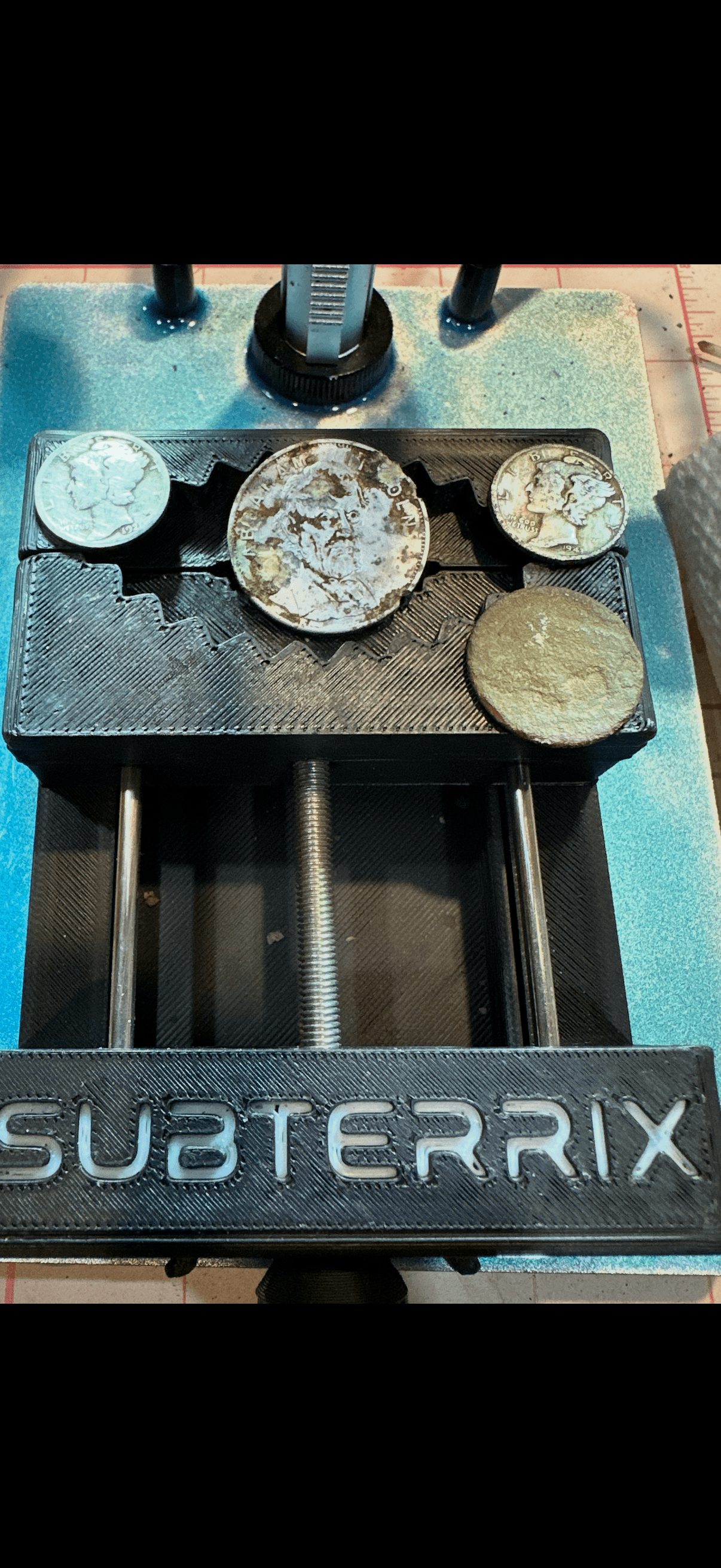 Subterrix Coin Vice – Secure Precision Holder for Coin Cleaning & Relic Restoration
