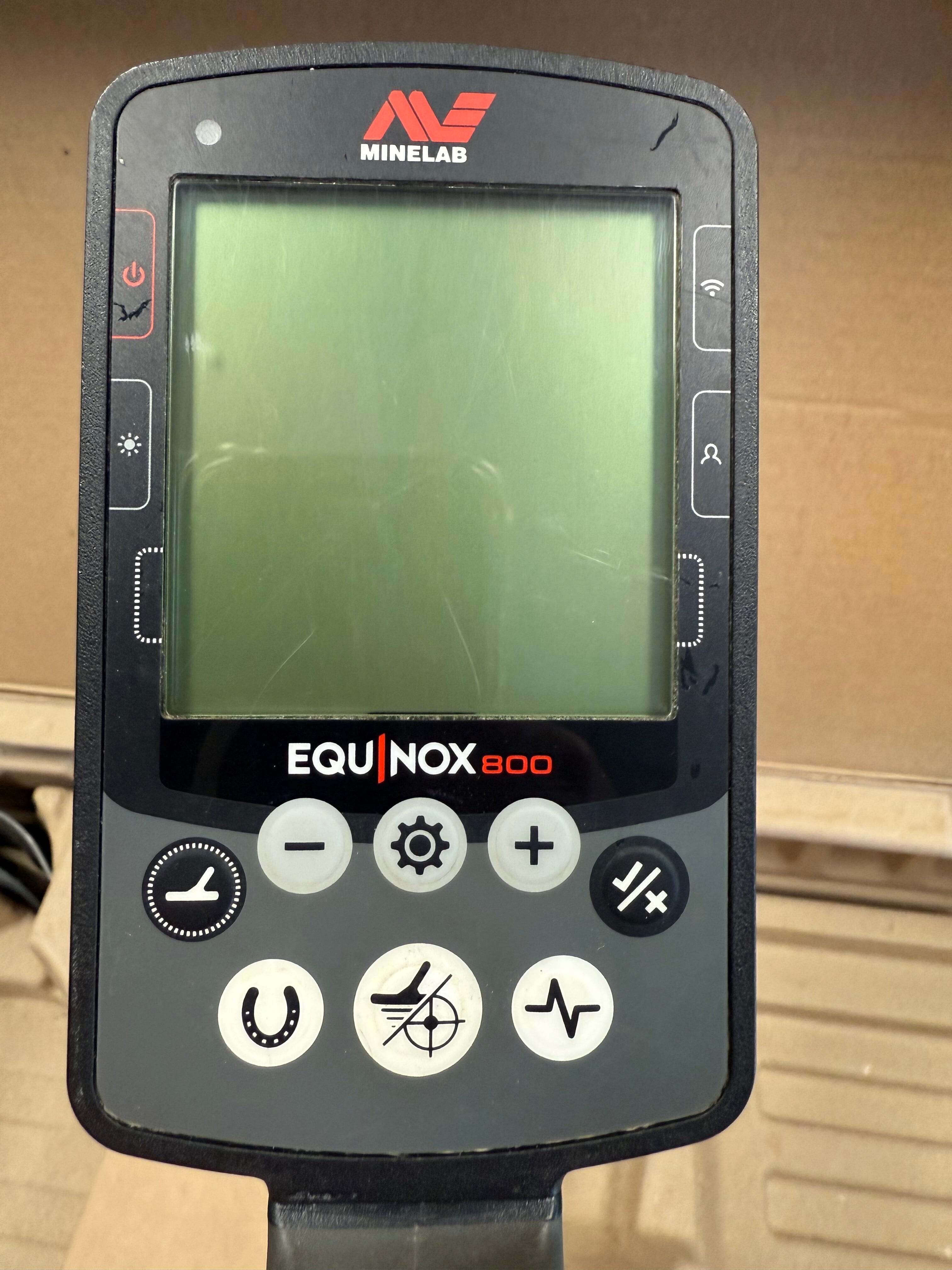 Used Minelab Equinox 800 Metal Detector – Includes 11" & 15" Coils (Repaired), No Warranty