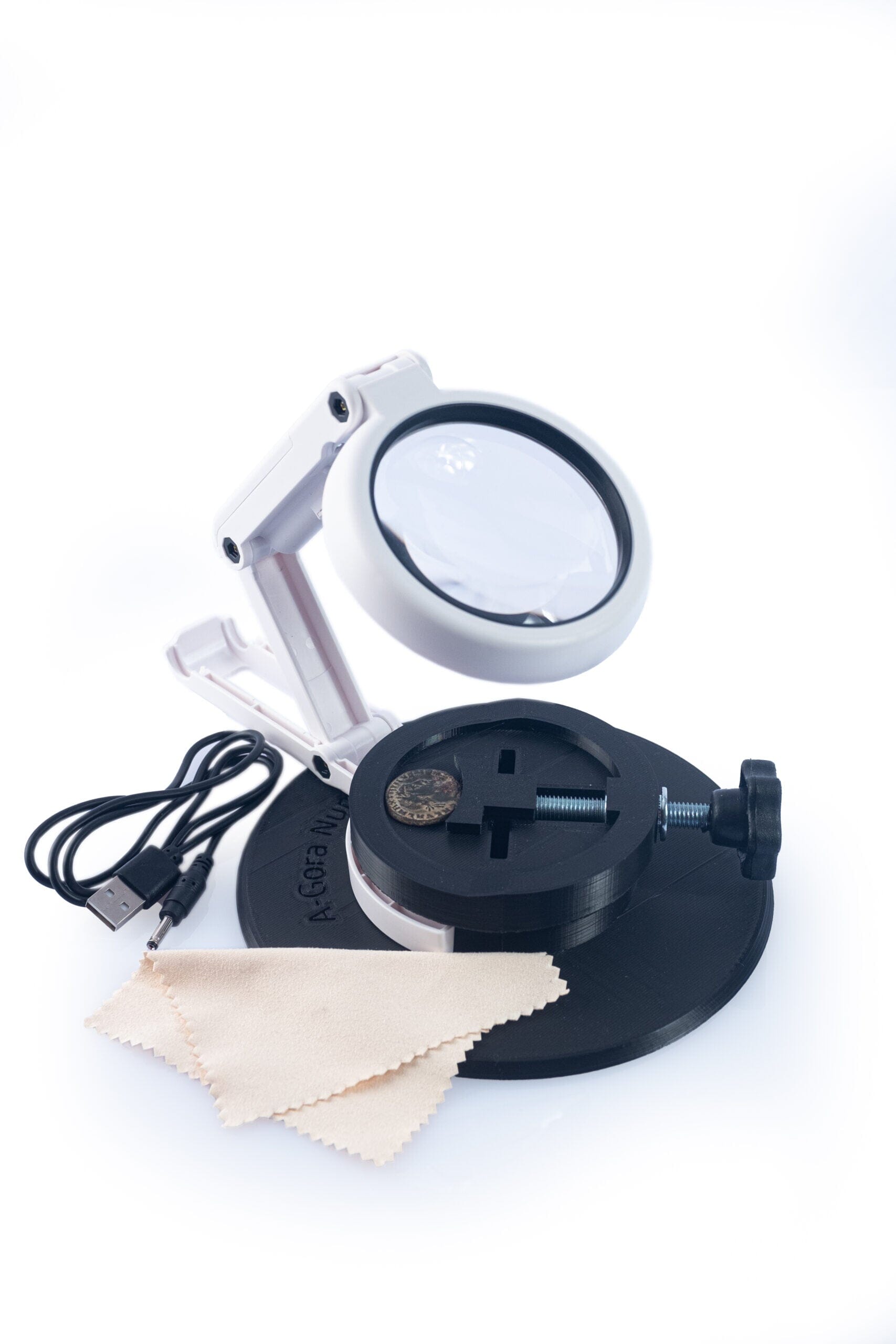 A-Gora Num Coin Cleaning Station with LED Lamp