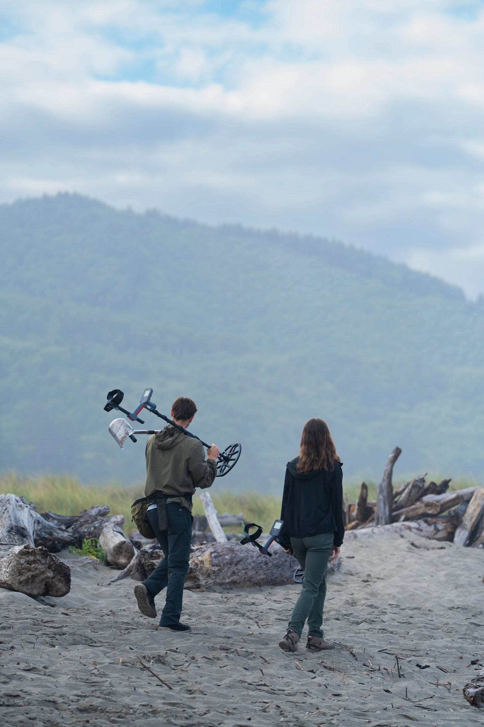 Minelab VANQUISH 360 Metal Detector - Waitlist