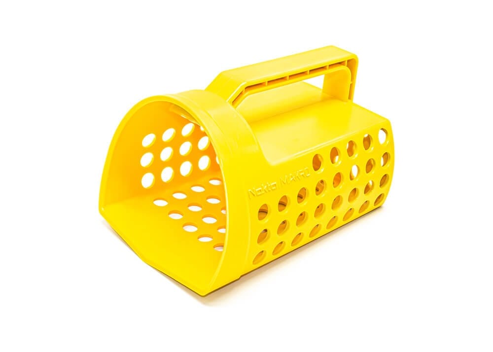 Nokta Plastic Sand Scoop for Beach Metal Detecting