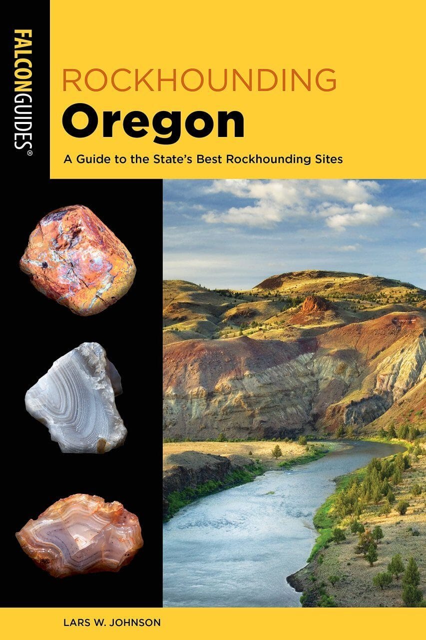 Rockhounding Oregon by Lars W. Johnson book cover