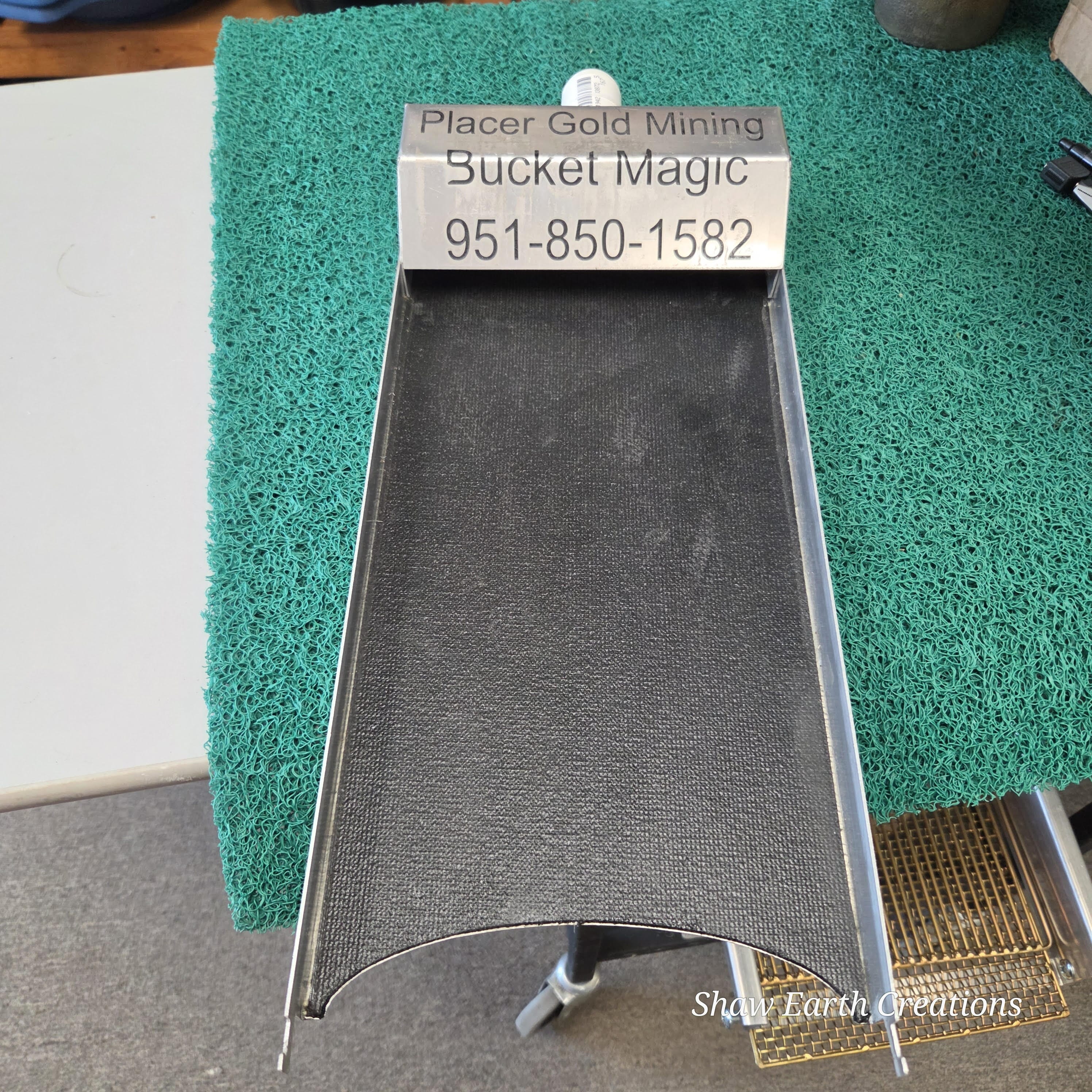 ***REDUCED PRICE, OLDER FLOOR MODEL UNUSED*** Bucket Magic Gold Recovery Sluice