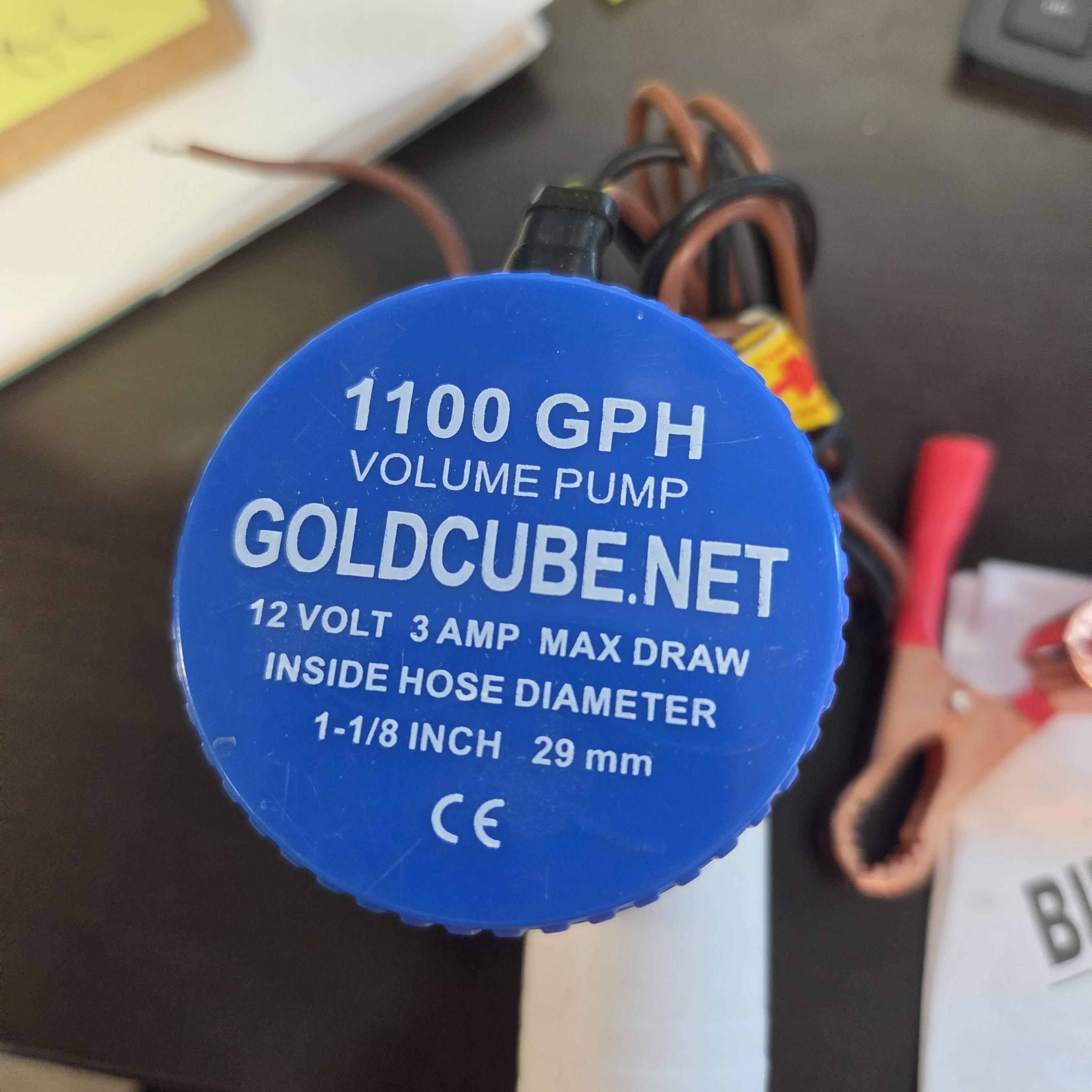 **REDUCED PRICE, SLIGHTLY USED** Gold Cube 1100 GPH Bilge Pump