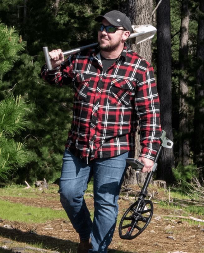 Minelab X-Terra Pro Metal Detector with Pro-Find 40