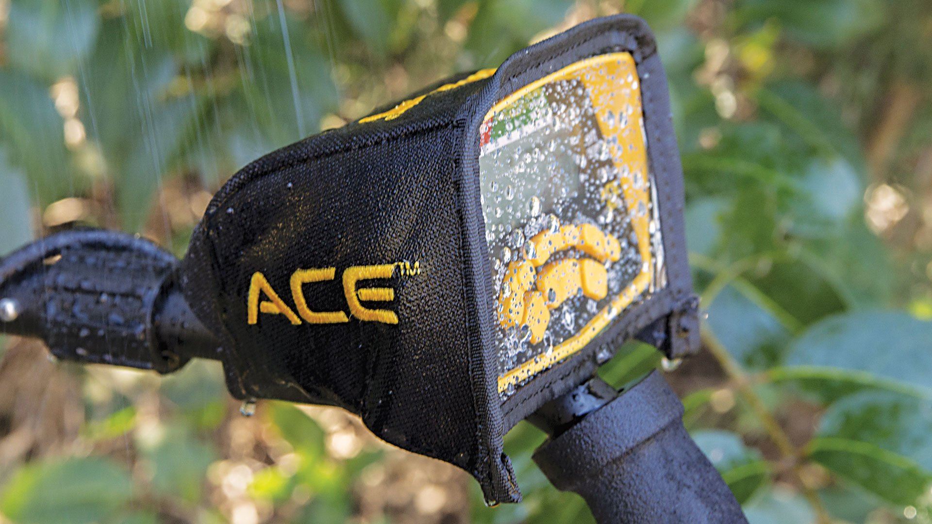 Garrett Ace 400 Metal Detector